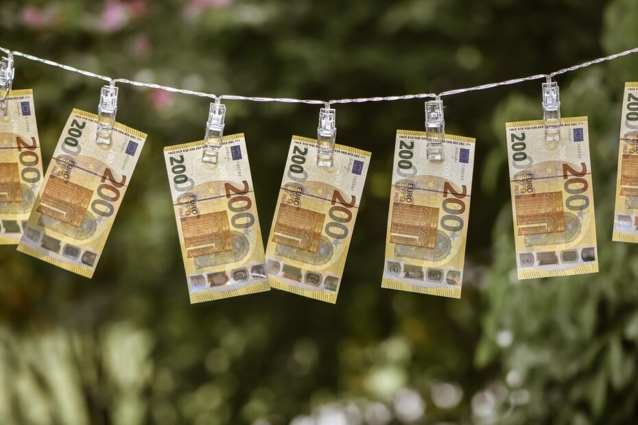 money-5244058_1280